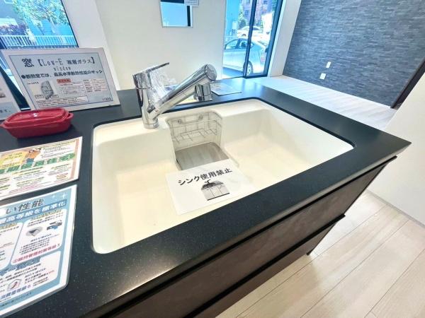 都筑区加賀原１丁目　全１棟１号棟