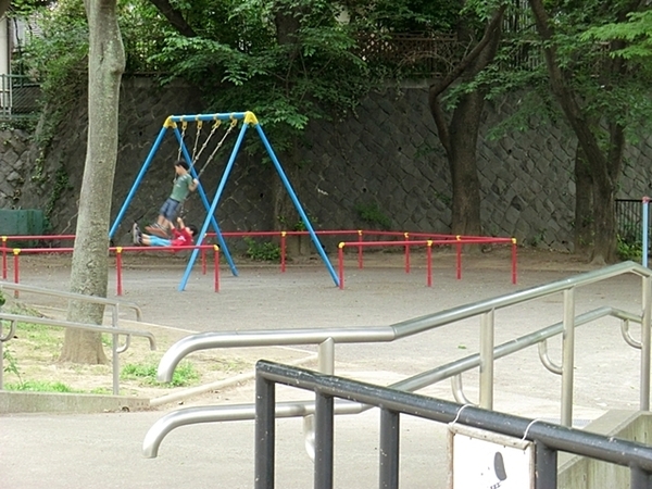 金沢区西柴2丁目(西柴第一公園)