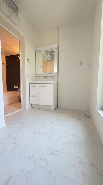 中区本牧元町２期　全１棟