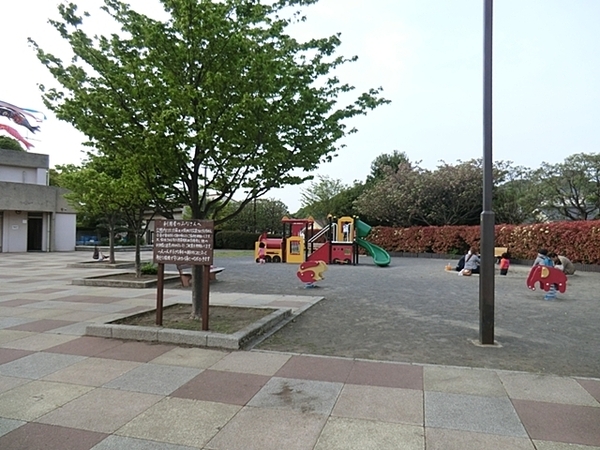 港南区日野中央２丁目　全３棟１号棟(日野中央公園)