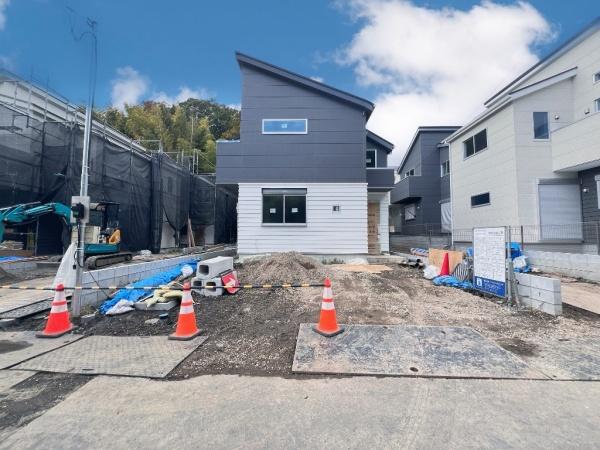 栄区飯島町　全8棟4号棟