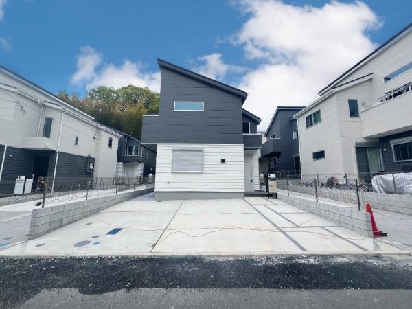 栄区飯島町　全8棟4号棟