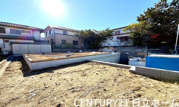 栄区桂台北　全１棟