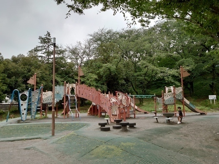 川崎市高津区梶ケ谷３丁目の新築一戸建(梶ケ谷第一公園)