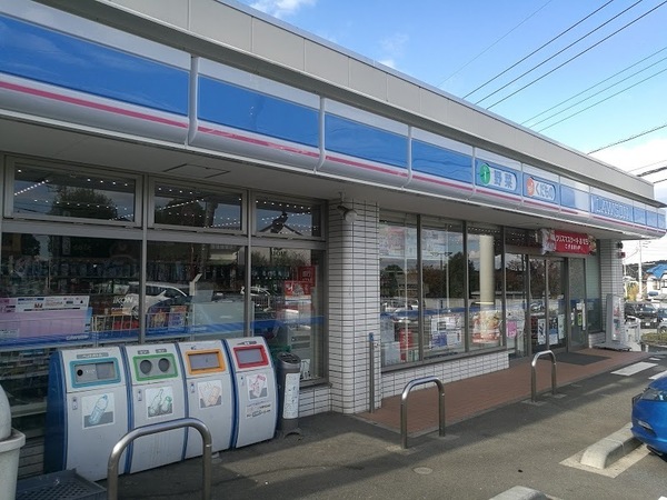 川崎市高津区向ケ丘の新築一戸建(ローソン川崎神木本町四丁目店)