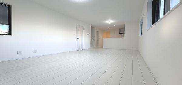 大和市中央林間西５丁目　全３棟３号棟