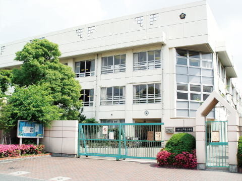 川崎市幸区紺屋町の新築一戸建(川崎市立戸手小学校)