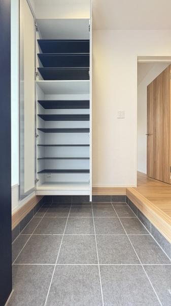 保土ケ谷区瀬戸ケ谷町　全１棟１号棟