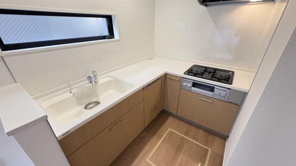 保土ケ谷区瀬戸ケ谷町　全１棟１号棟