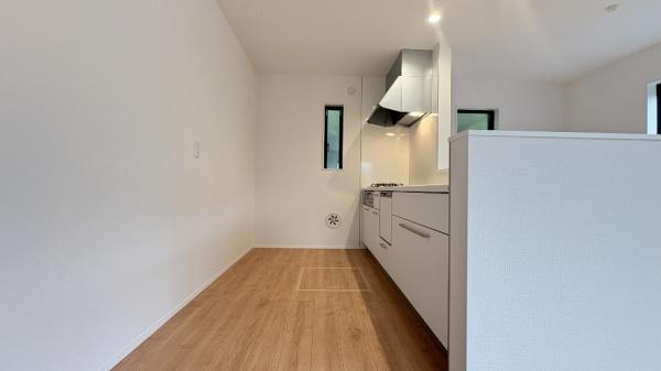 瀬谷区三ツ境　1号棟