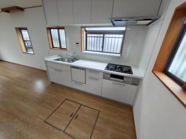 横浜市磯子区杉田９丁目の中古一戸建て