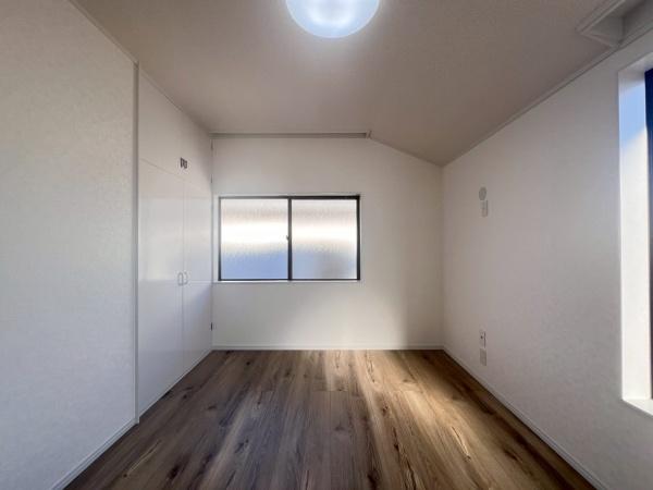 横浜市磯子区滝頭１丁目の中古一戸建て