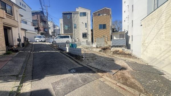 西区境之谷　全２棟Ａ号棟