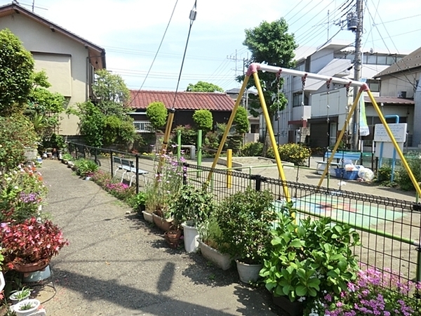 多摩川久地パークハイツ(東名下公園（旧東名宿河原第３公園）)
