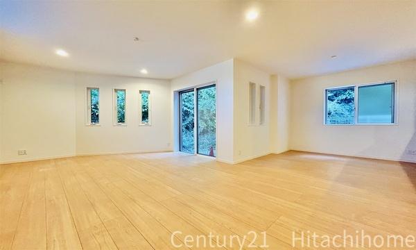 緑区三保町　８号棟