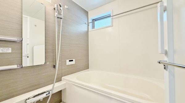 磯子区森が丘１丁目　全３棟Ａ号棟