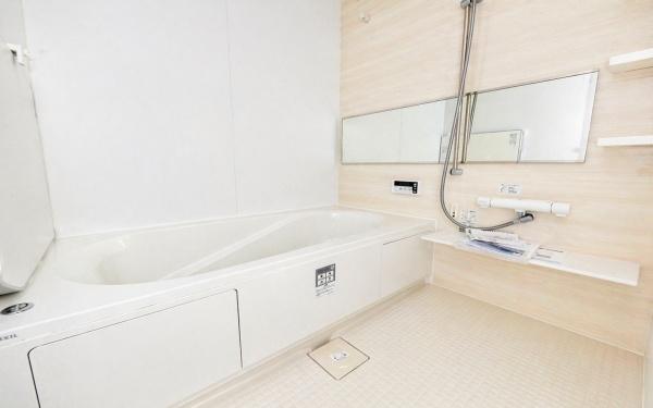 港北区新吉田東５期　全１棟