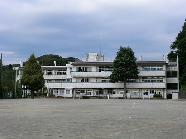 鎌倉市二階堂(鎌倉市立第二小学校)