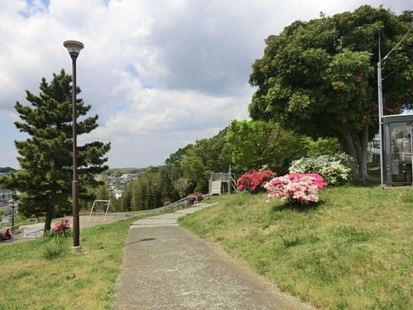 横浜市栄区小菅ケ谷３丁目の土地(鍛治ヶ谷南公園)