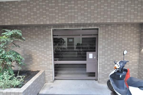 コスモ吉野町駅前