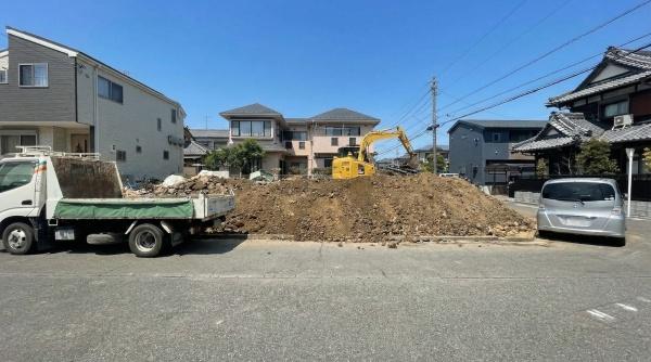 港南区日限山３丁目　全２棟Ａ号棟