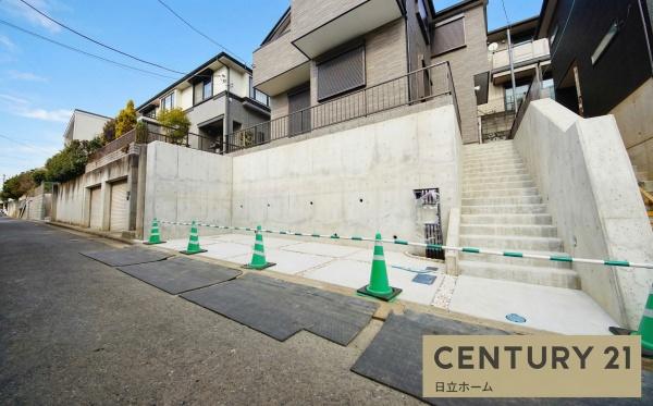戸塚区平戸町　全２棟Ａ号棟