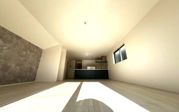 戸塚区南舞岡３丁目　全３棟１号棟