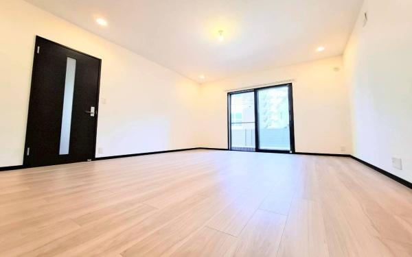 横浜市神奈川区三枚町の中古一戸建て