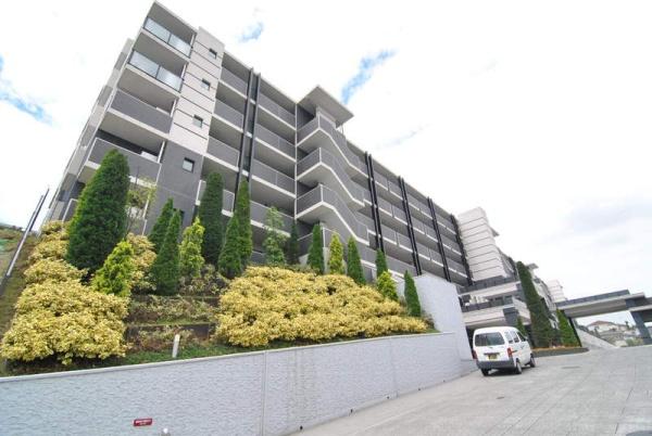 レーベンリヴァーレ横濱鶴ケ峰ヒルズ