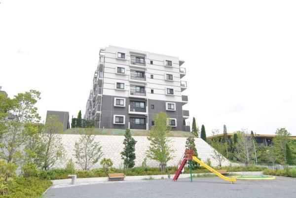 レーベンリヴァーレ横濱鶴ケ峰ヒルズ