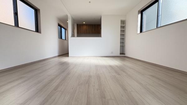 鶴見区東寺尾３丁目　全１棟