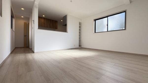 鶴見区東寺尾３丁目　全１棟