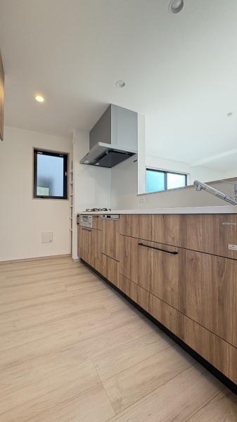 鶴見区東寺尾３丁目　全１棟