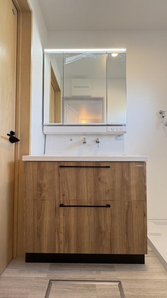 鶴見区東寺尾３丁目　全１棟