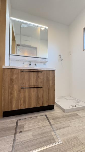 鶴見区東寺尾３丁目　全１棟