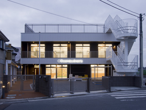 日商岩井武蔵小杉マンション(しらゆり中原保育園)