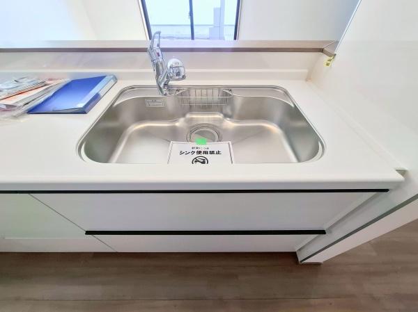 瀬谷区本郷１丁目　全９棟Ｇ号棟