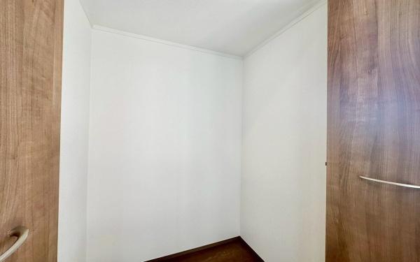 瀬谷区本郷１丁目　全９棟Ｌ号棟