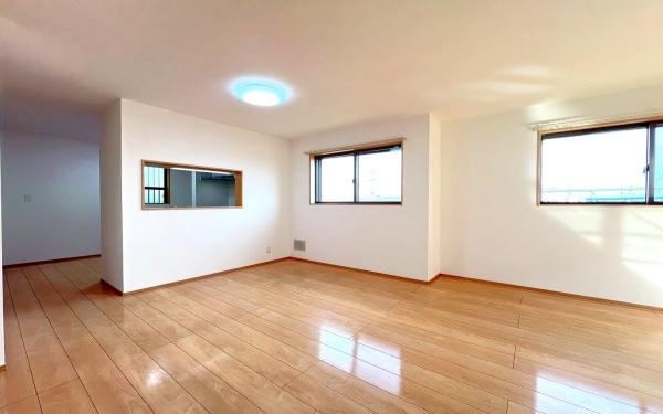 横浜市中区本牧元町の中古一戸建て