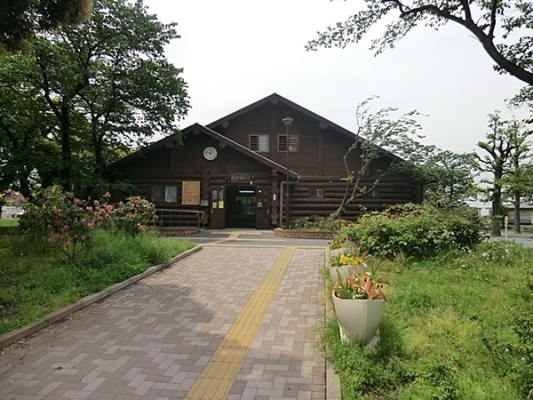 横浜市南区唐沢の中古一戸建て(柏葉公園ログハウス)