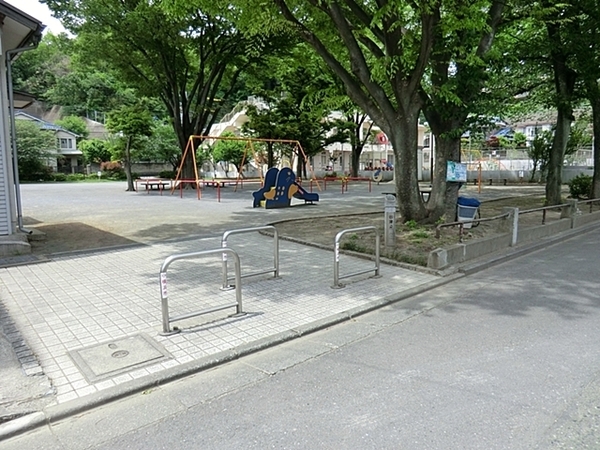 金沢区釜利谷東１丁目　全２棟１号棟(谷津染井公園)