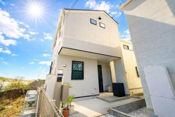 横浜市南区中里２丁目の中古一戸建