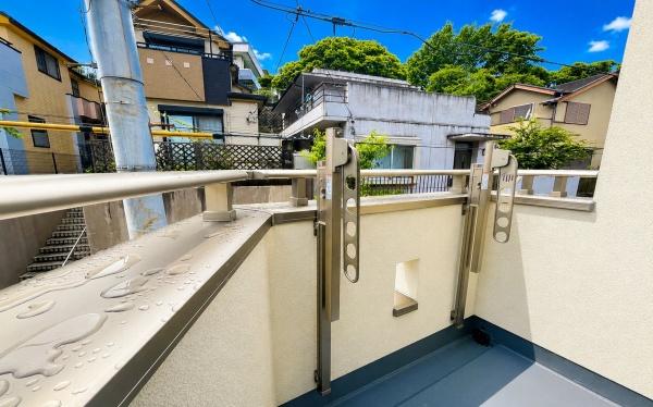 保土ヶ谷区鎌谷町　全１棟