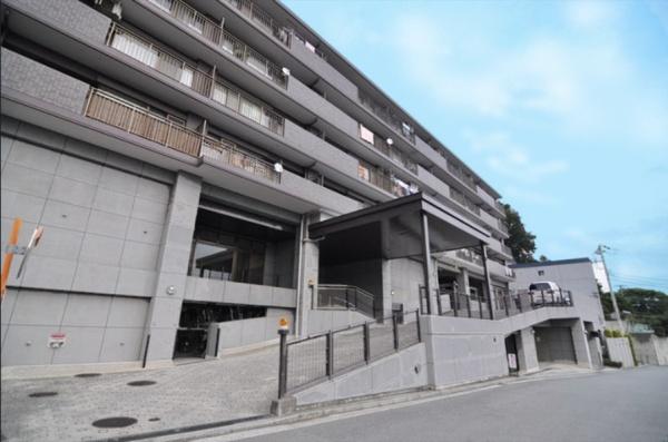 コスモ横浜和田町ヒルズ