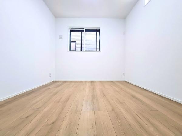 瀬谷区阿久和東２丁目　全１棟