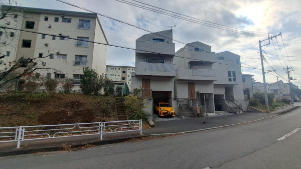 横浜市緑区長津田町の中古一戸建て
