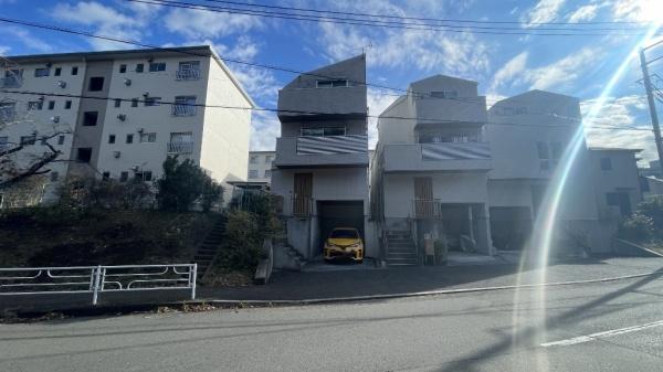 緑区長津田町　戸建て