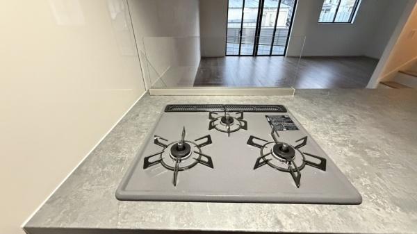 泉区新橋町　全2棟2号棟