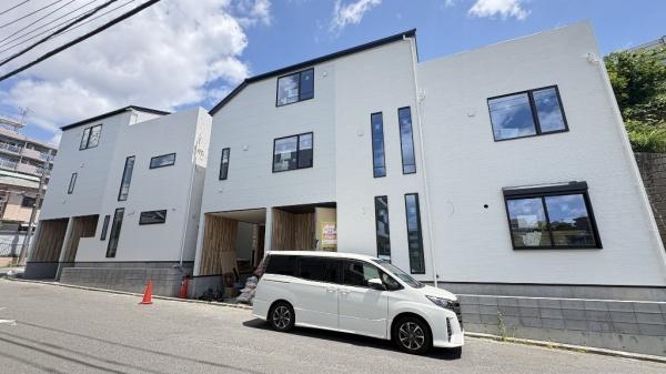 青葉区新石川3丁目 全2棟1号棟