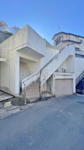 戸塚区戸塚町　全１棟